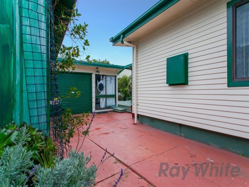 3 Teak Street, Gateshead NSW 2290