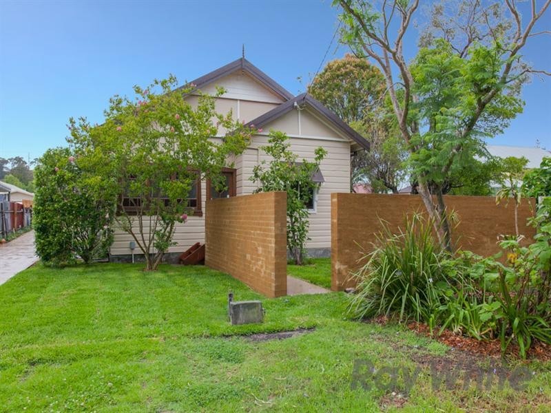 29 Wells Street, Adamstown NSW 2289