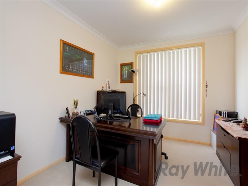 10 Yasawa Close, Ashtonfield NSW 2323