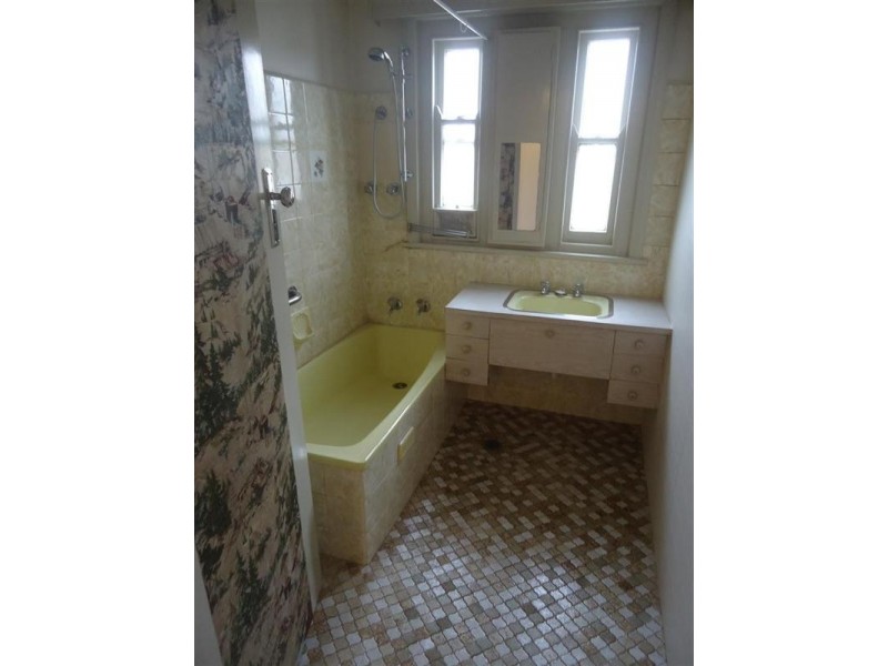 123 Crescent Road, Waratah NSW 2298