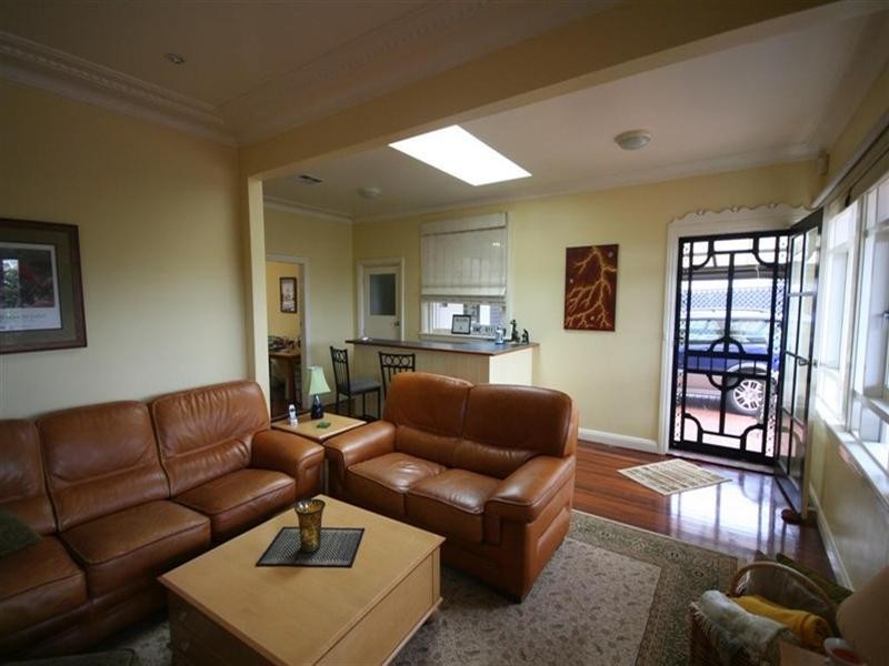 2 Bar Beach Avenue, Bar Beach NSW 2300