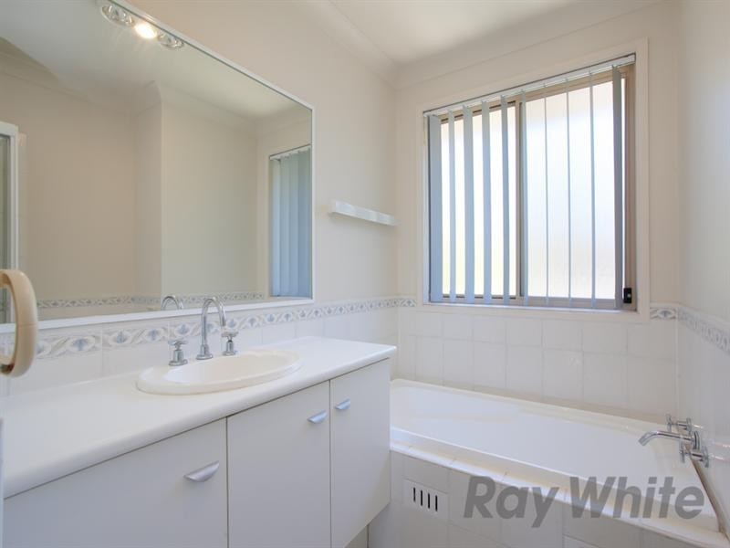 1/20 Hollingsford Crescent, Carrington NSW 2294