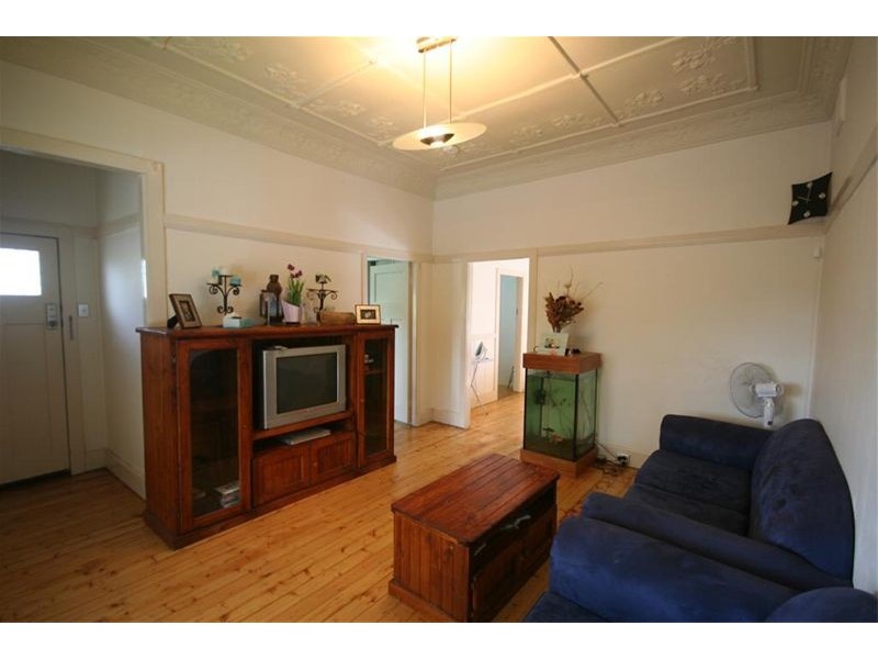 3 Kings Road, Tighes Hill NSW 2297