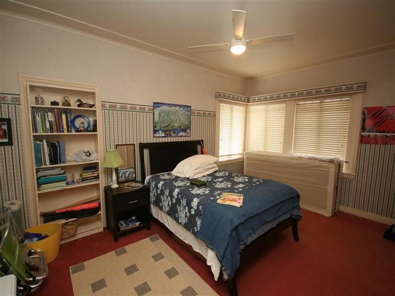 2 Bar Beach Avenue, Bar Beach NSW 2300