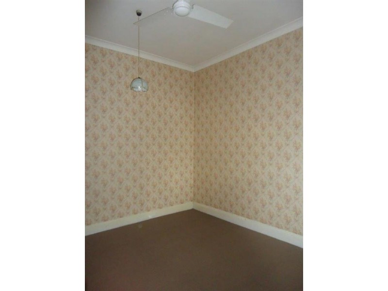 183 Broadmeadow Road, Broadmeadow NSW 2292