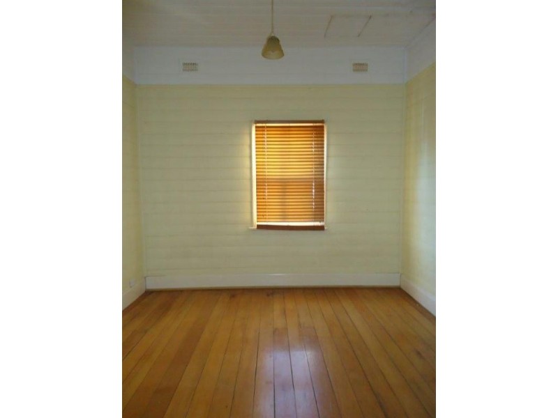 146 Turton Road, Waratah NSW 2298