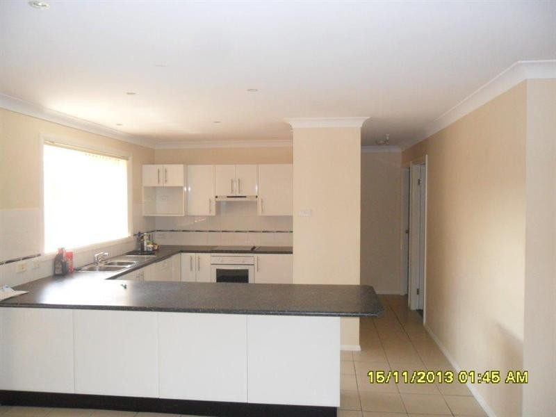 2/24 Strutt Crescent, Metford NSW 2323