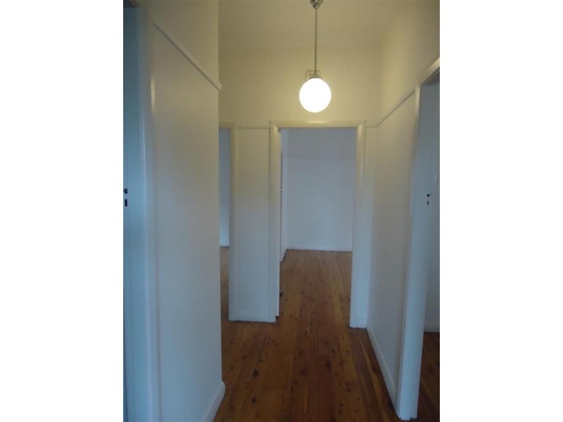 123 Crescent Road, Waratah NSW 2298