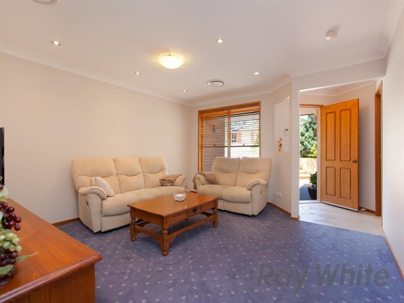 6 Rosewood Close, Garden Suburb NSW 2289