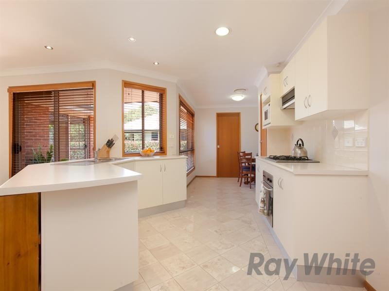 6 Rosewood Close, Garden Suburb NSW 2289