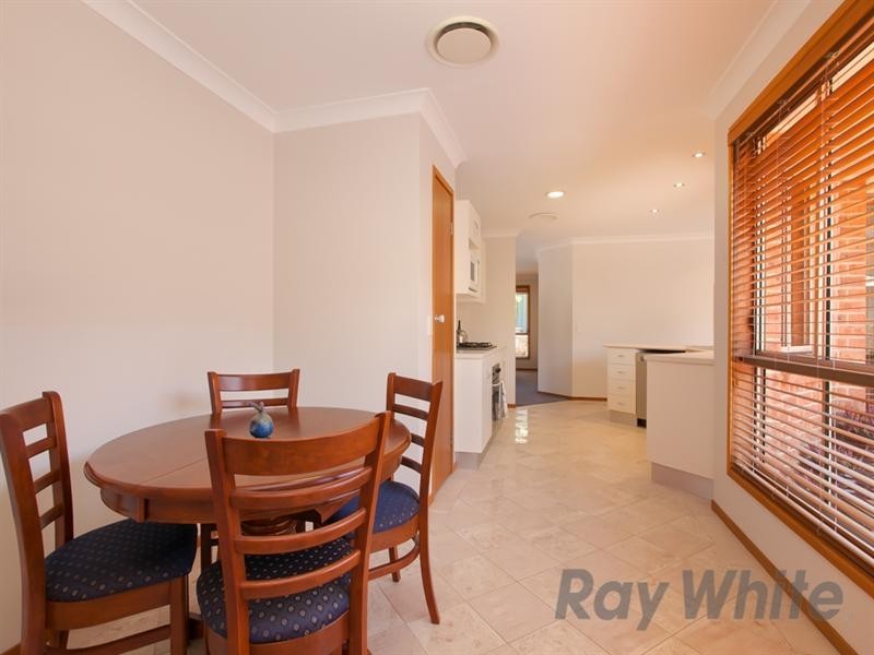 6 Rosewood Close, Garden Suburb NSW 2289