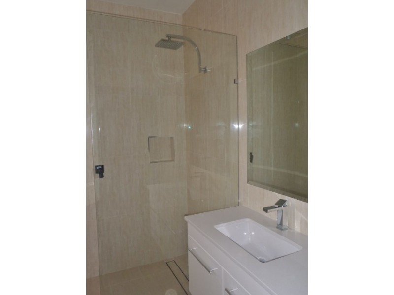 2/41 Selwyn Street, Merewether NSW 2291