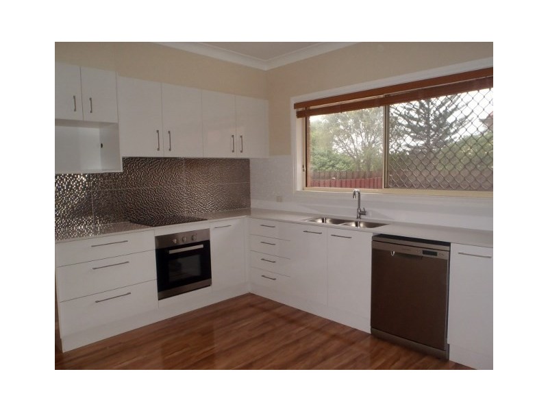 2/41 Selwyn Street, Merewether NSW 2291