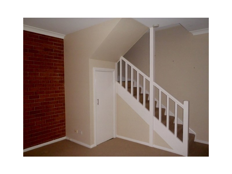 2/41 Selwyn Street, Merewether NSW 2291