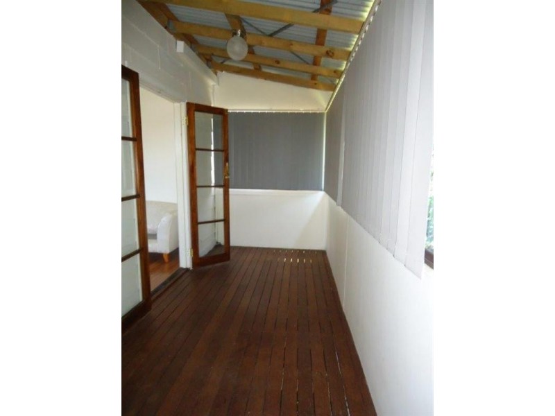 38 Lakeview Street, Boolaroo NSW 2284