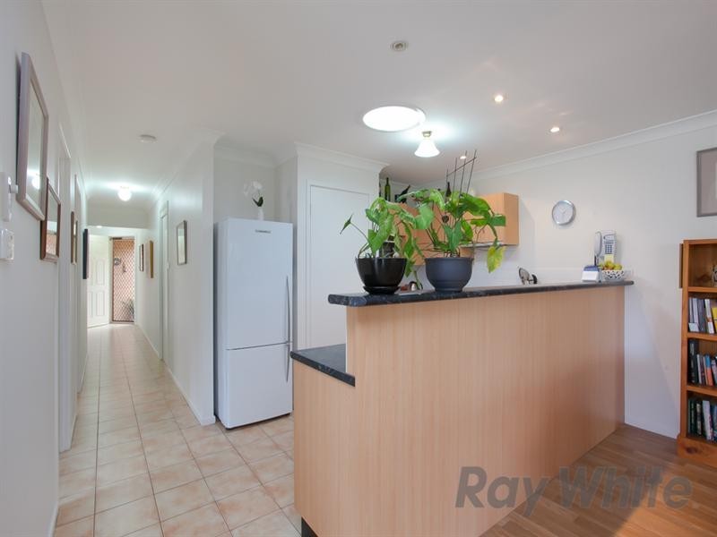 2/26 Geraldton Drive, Redhead NSW 2290