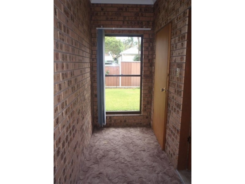 20 Jones Avenue, Warners Bay NSW 2282