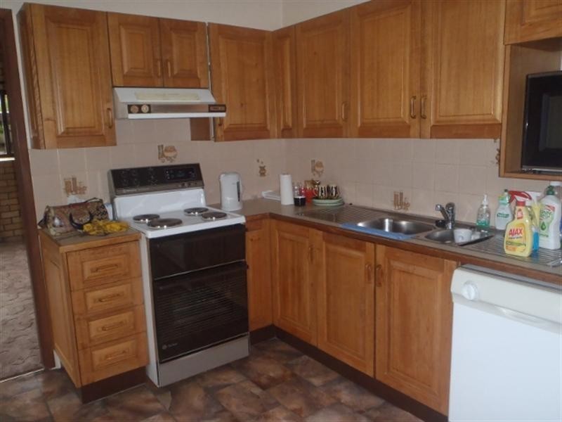 20 Jones Avenue, Warners Bay NSW 2282