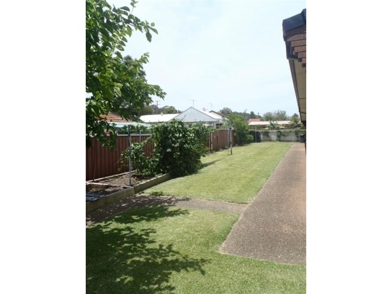 20 Jones Avenue, Warners Bay NSW 2282