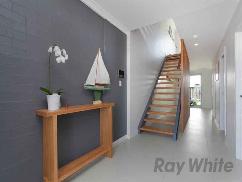 8 Dickson Street, Wickham NSW 2293