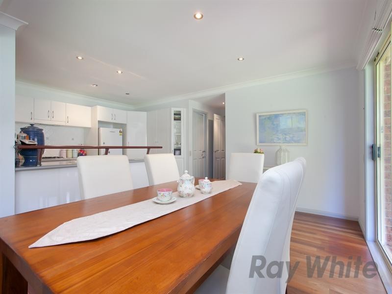 7 Silverash Place, Garden Suburb NSW 2289