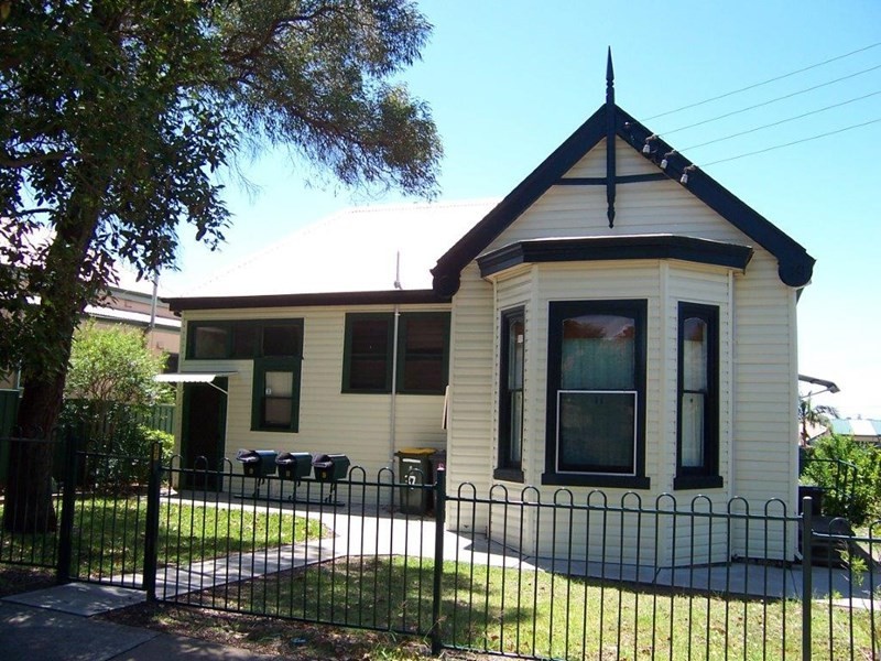 37c Woodstock Street, Mayfield NSW 2304