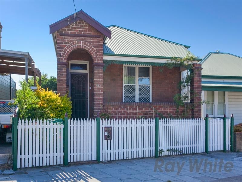 65 Young Street, Carrington NSW 2294