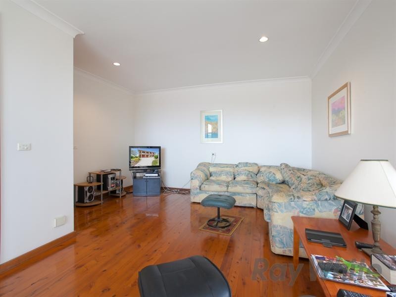 13 Kalinda Parade, Charlestown NSW 2290