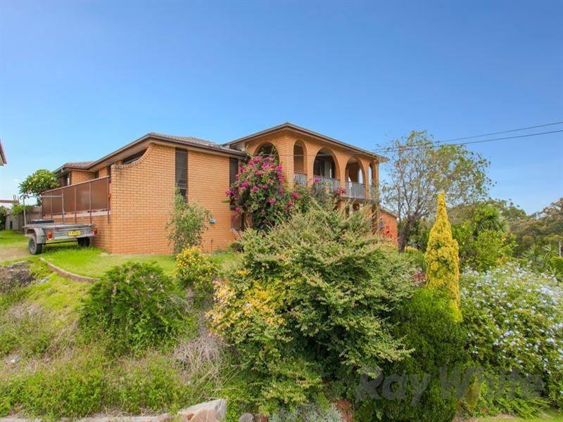 13 Kalinda Parade, Charlestown NSW 2290