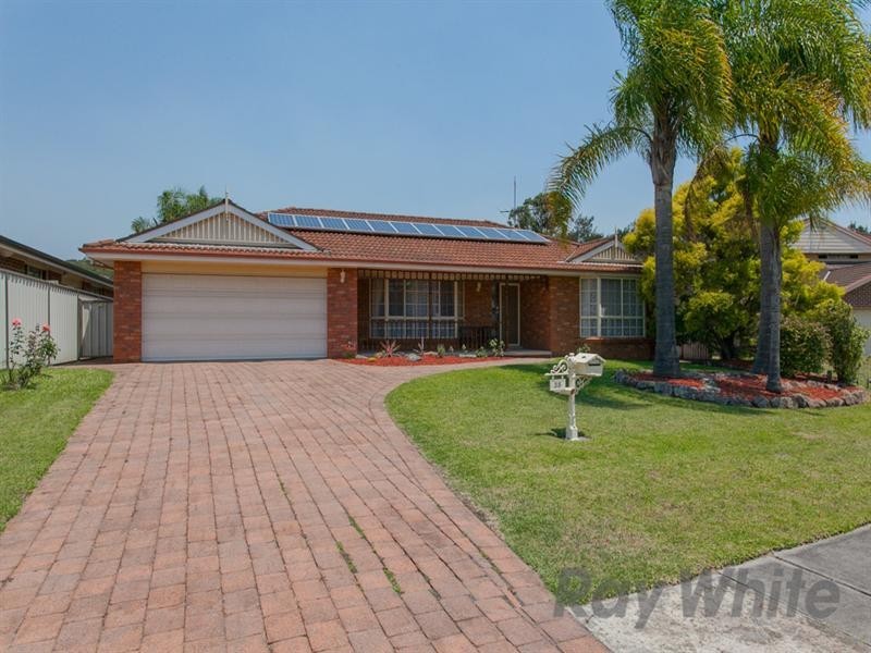 35 New York Avenue, Warners Bay NSW 2282