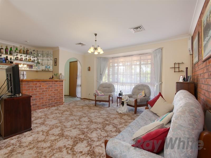 35 New York Avenue, Warners Bay NSW 2282