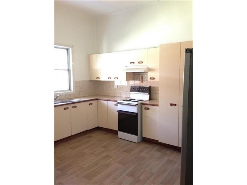 38 Power Street, Islington NSW 2296