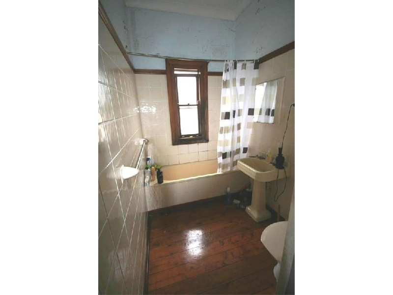 25 Myola Street, Mayfield NSW 2304