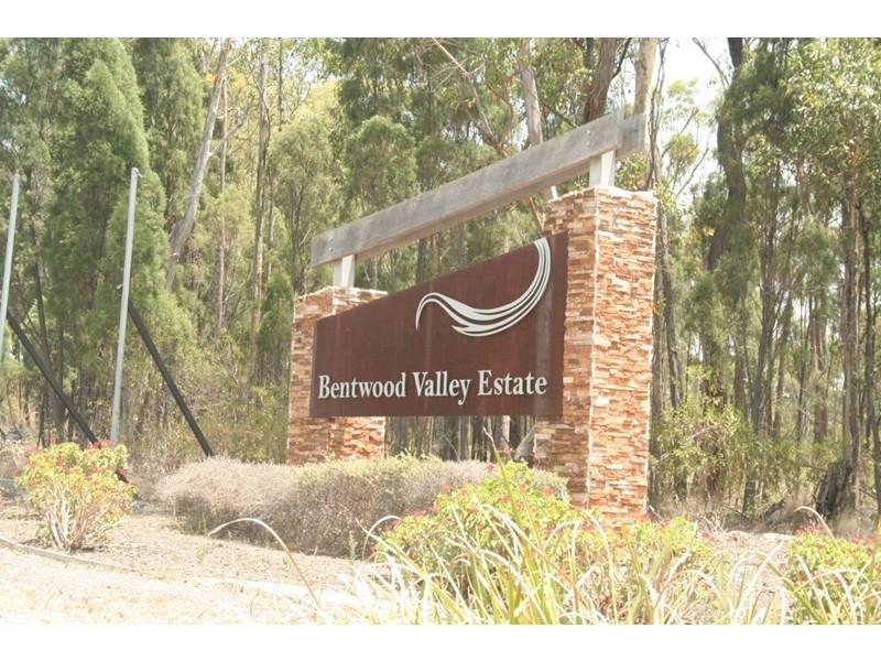 22 Spring Harvest Close, Pokolbin NSW 2320