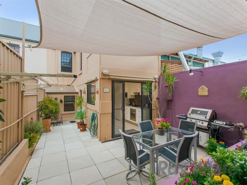 163 Darby Street, Cooks Hill NSW 2300