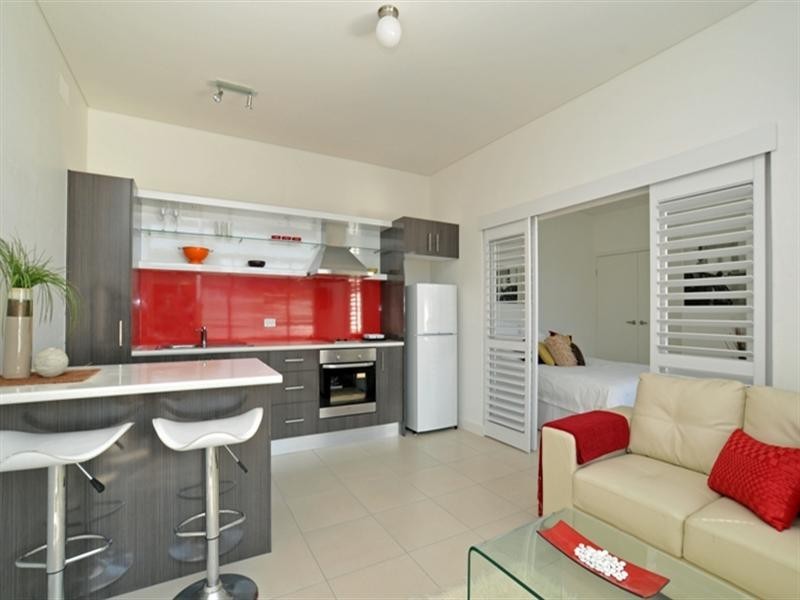 3/4 Hillview Crescent, Newcastle NSW 2300