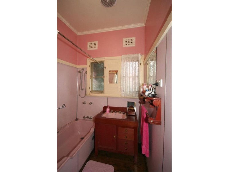 92 Howe Street, Lambton NSW 2299