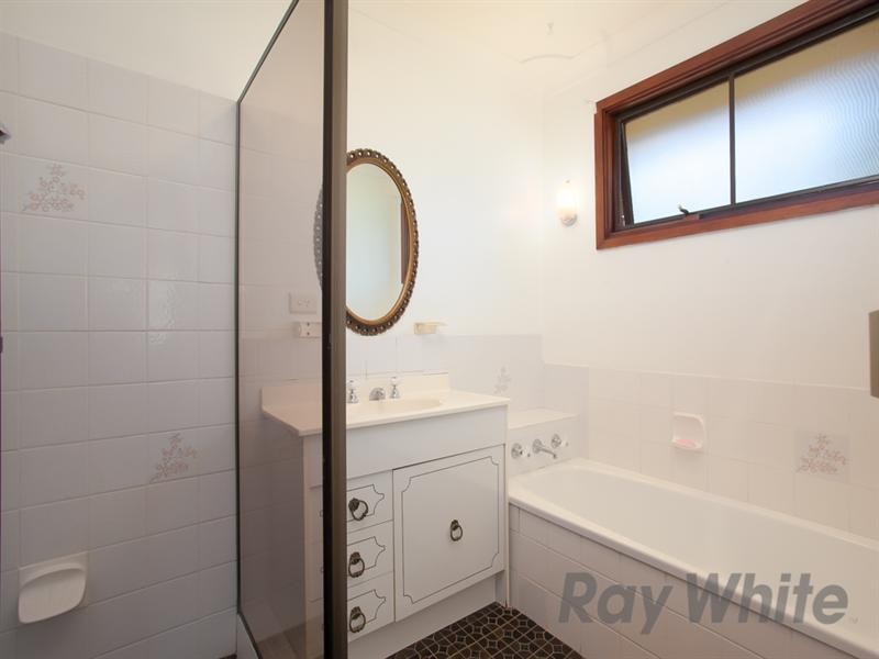 9 Dunlop Close, Rankin Park NSW 2287