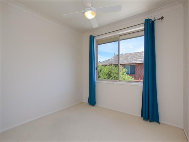 2/38 Hollingsford Street, Carrington NSW 2294