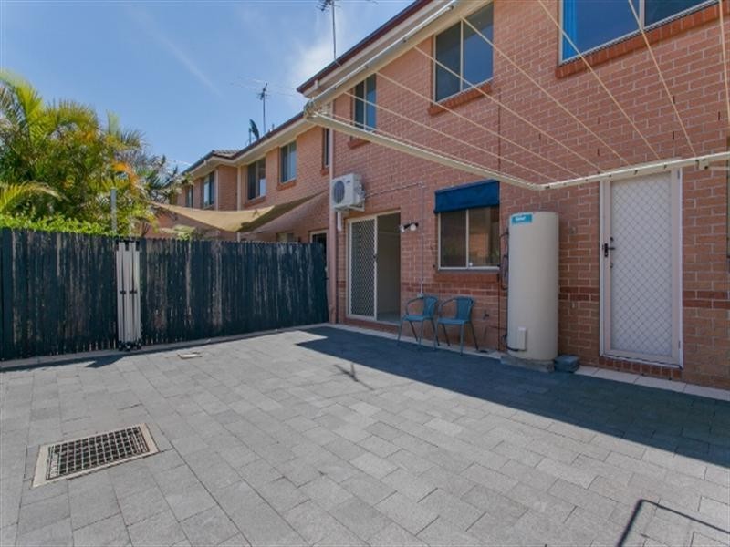 2/38 Hollingsford Street, Carrington NSW 2294