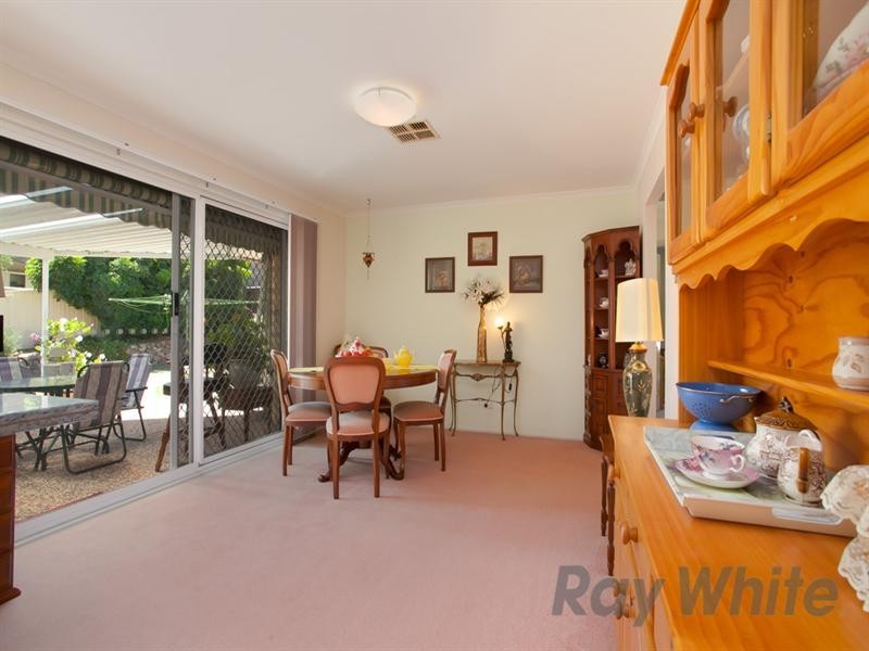 11 Kirkwood Close, Cameron Park NSW 2285