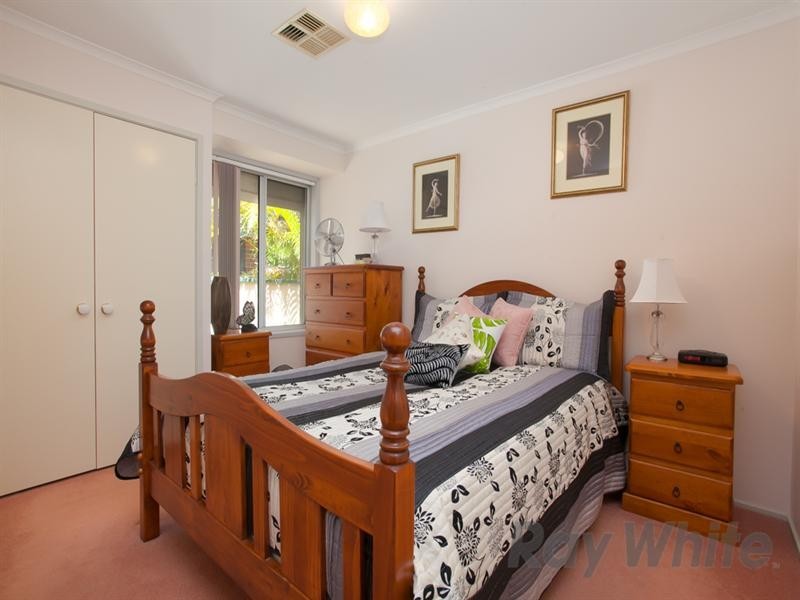 11 Kirkwood Close, Cameron Park NSW 2285