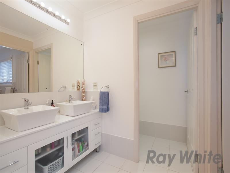 25 Farm Street, Speers Point NSW 2284