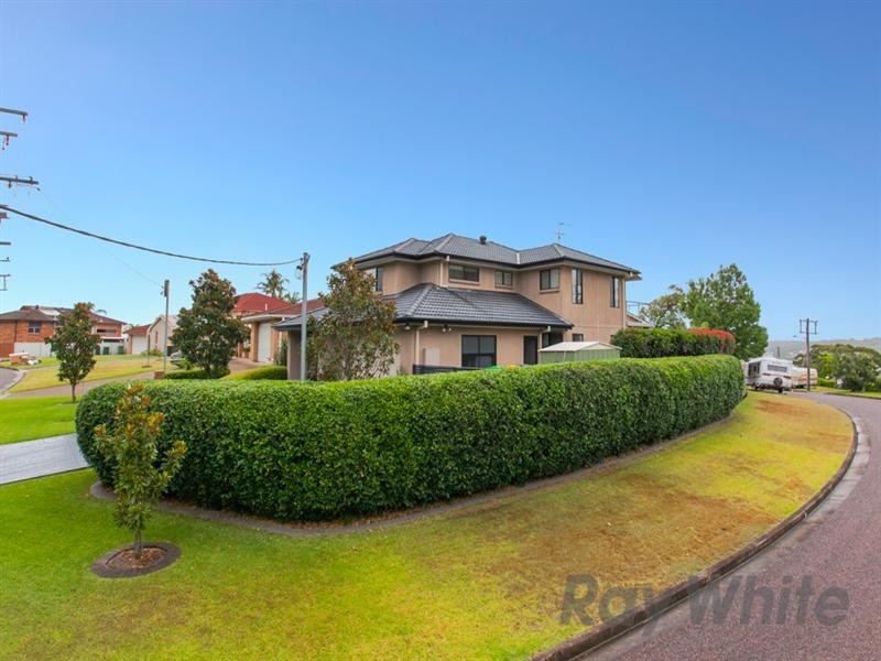 25 Farm Street, Speers Point NSW 2284