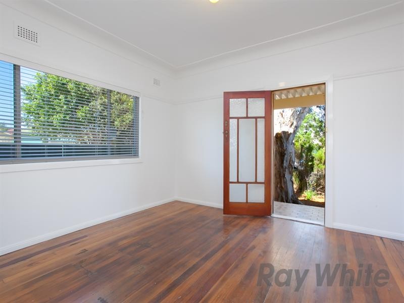 38 Garrett Street, Carrington NSW 2294