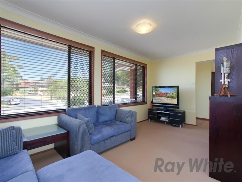 63 Maryland Drive, Maryland NSW 2287