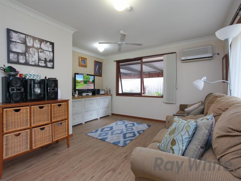 4 Horton Close, Maryland NSW 2287