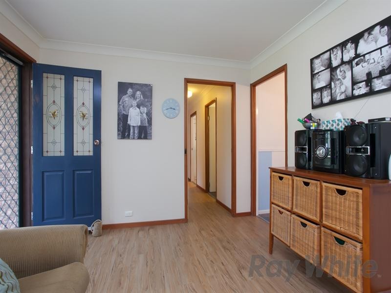 4 Horton Close, Maryland NSW 2287