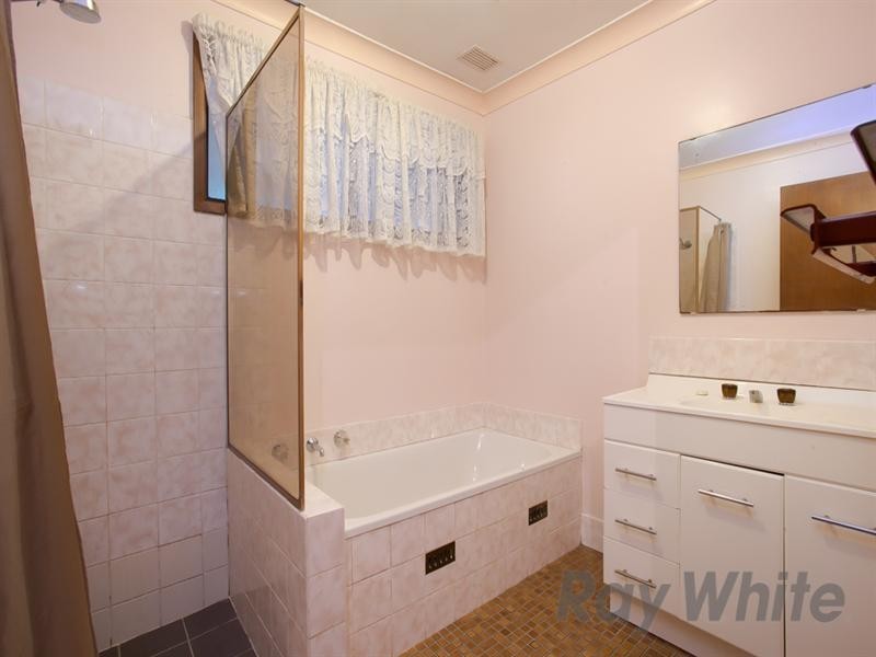 20 Maryland Drive, Maryland NSW 2287