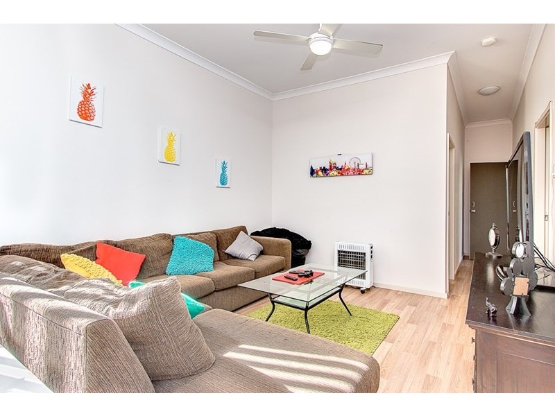 7 Kings Road, Tighes Hill NSW 2297